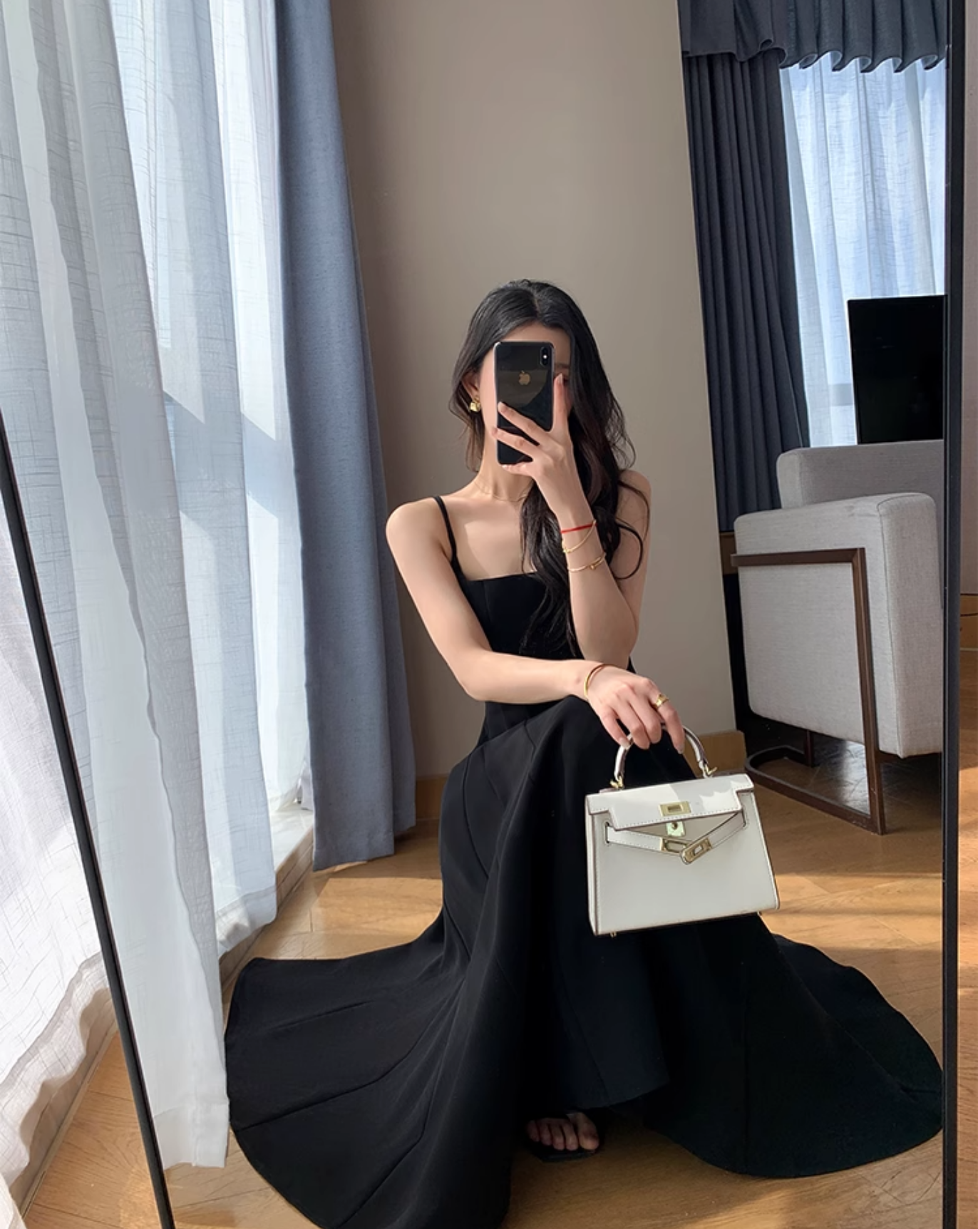 Elegant tight square neck dress (long sleeves)