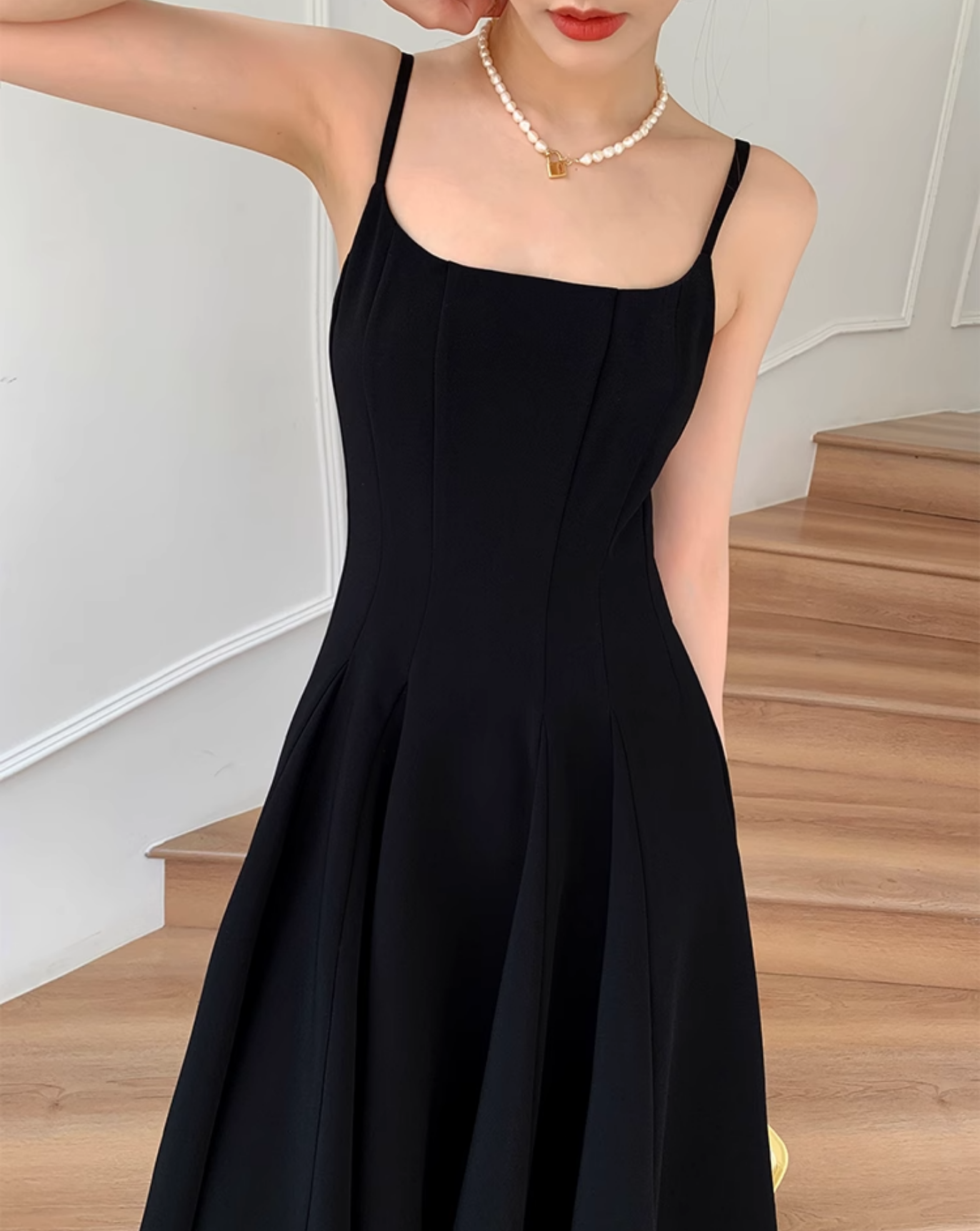 Elegant tight square neck dress (long sleeves)