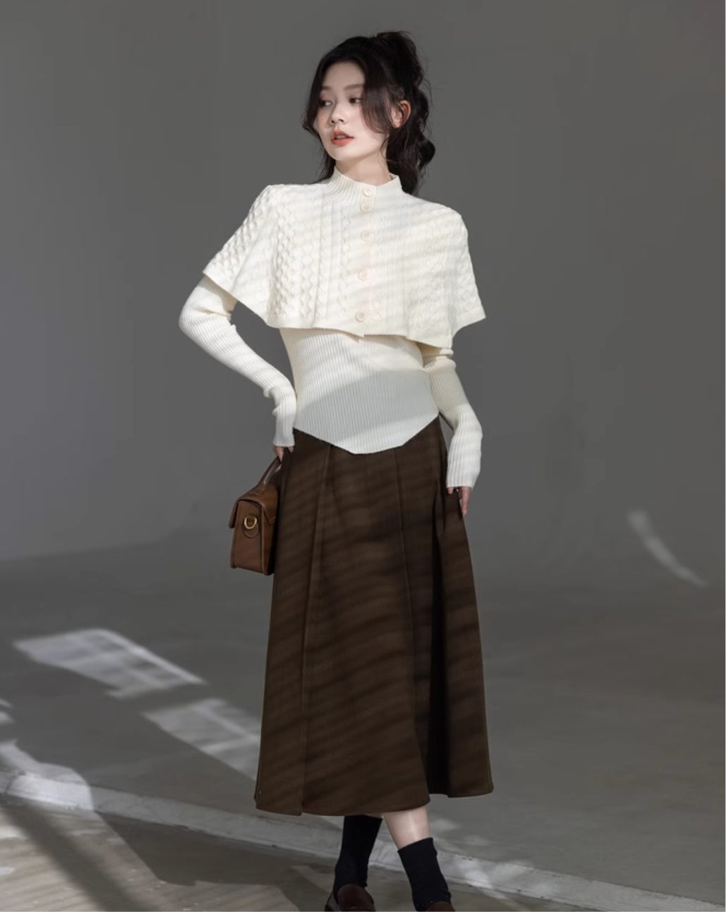 2-piece cape knit