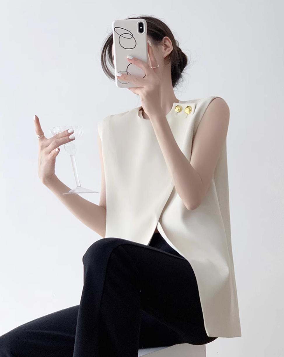 Switch layered tops