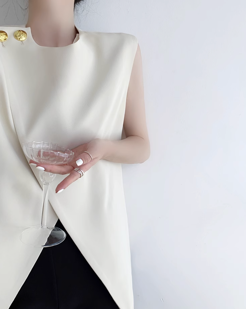 Switch layered tops