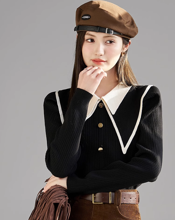 Double lapel knit tops
