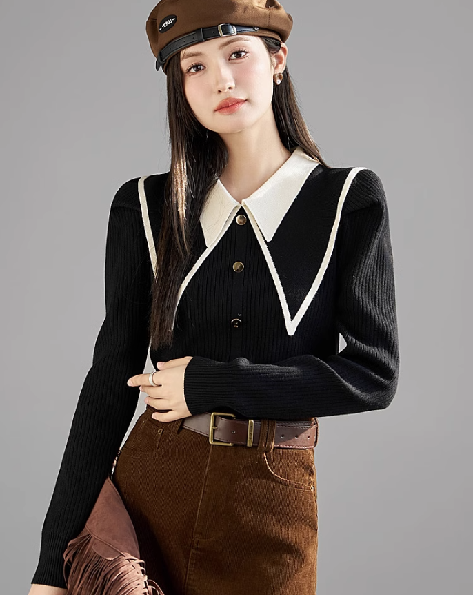 Double lapel knit tops