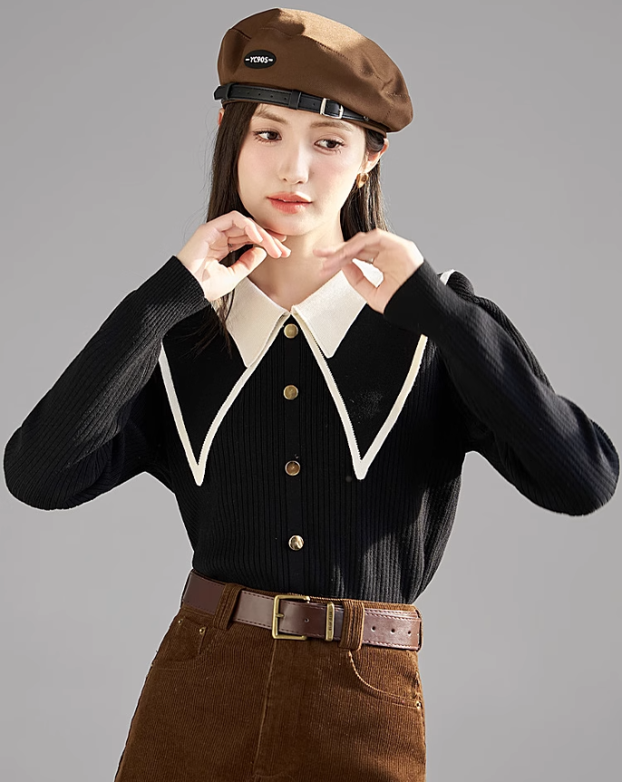 Double lapel knit tops