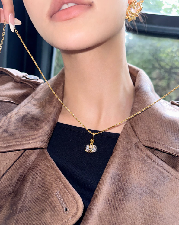 Crystal stone earrings &amp; necklace