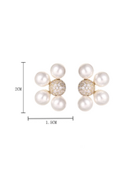 Pearl flower earrings