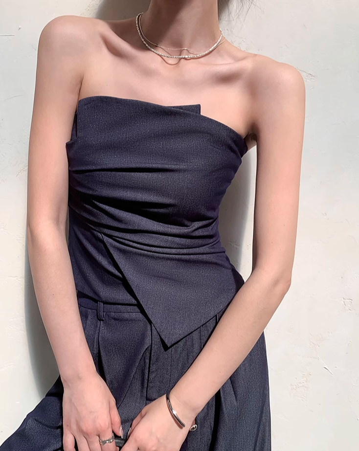 Soft denim tube top setup