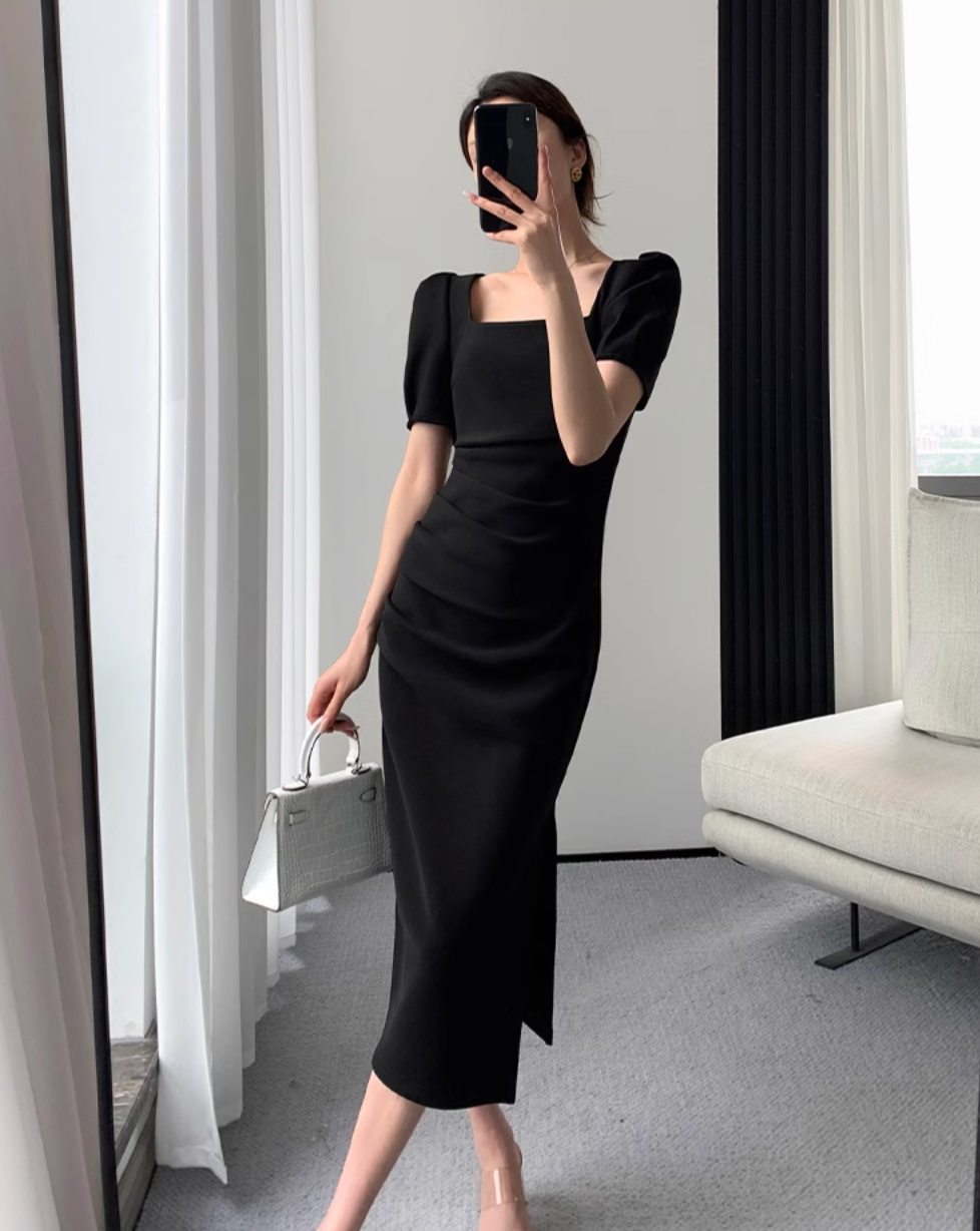 Elegant tight square neck dress (short sleeve)
