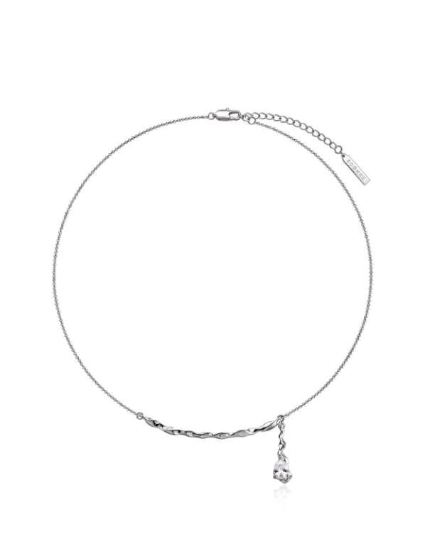 Teardrop silver necklace
