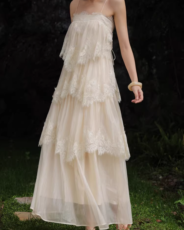 Wide leg pants &amp; tube top setup