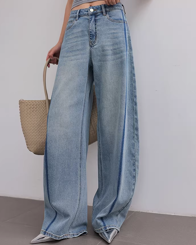 Vintage Gradient High-Waisted Wide-Leg Jeans