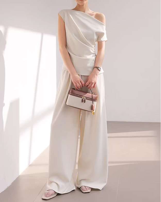 Wide leg pants &amp; tube top setup