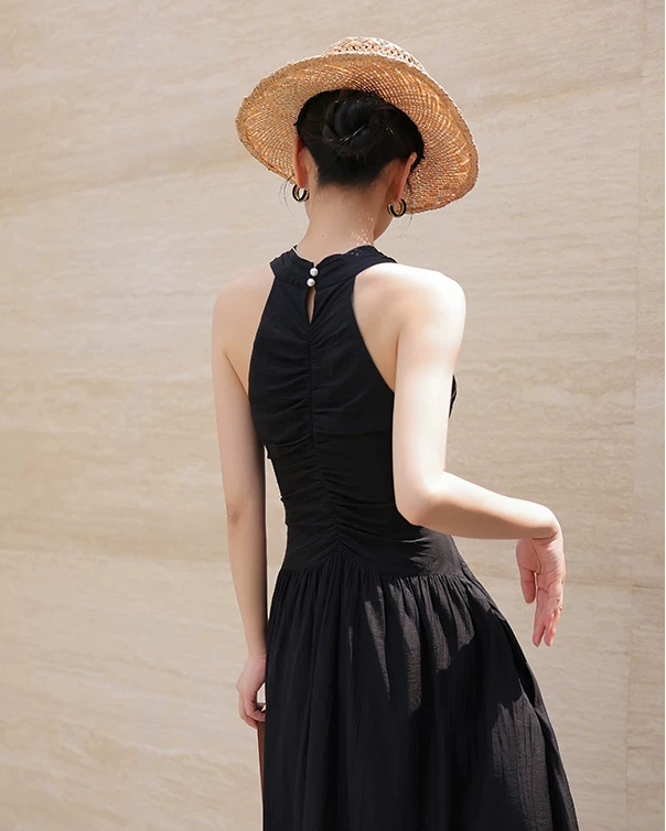 Wide leg pants &amp; tube top setup