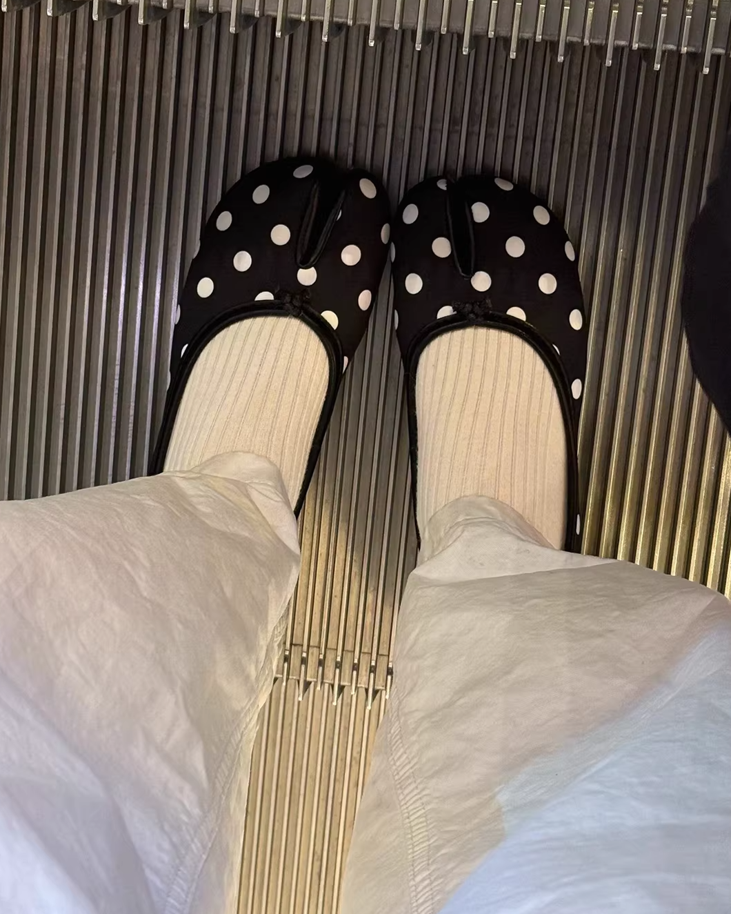 Wide leg pants &amp; tube top setup