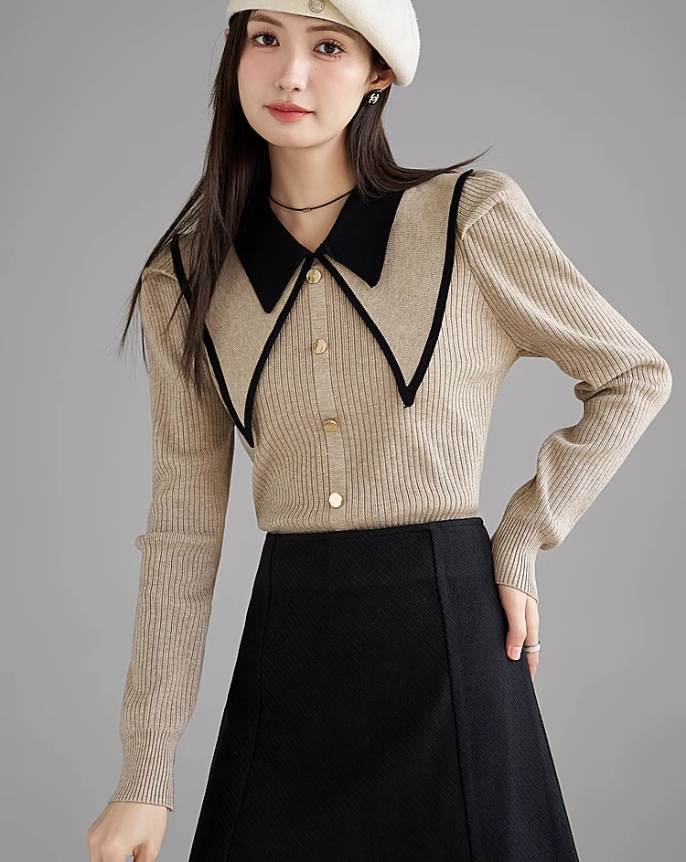 Double lapel knit tops