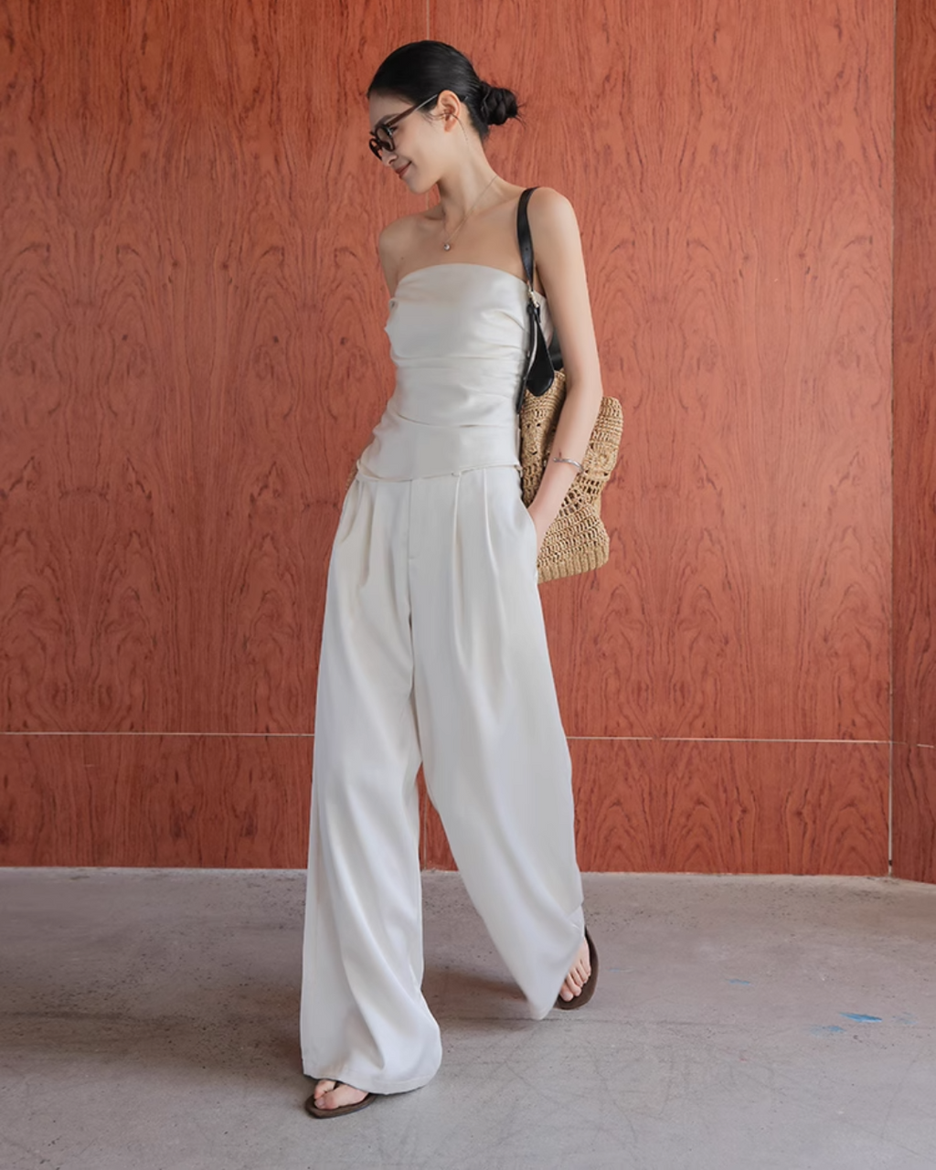 Wide leg pants &amp; tube top setup