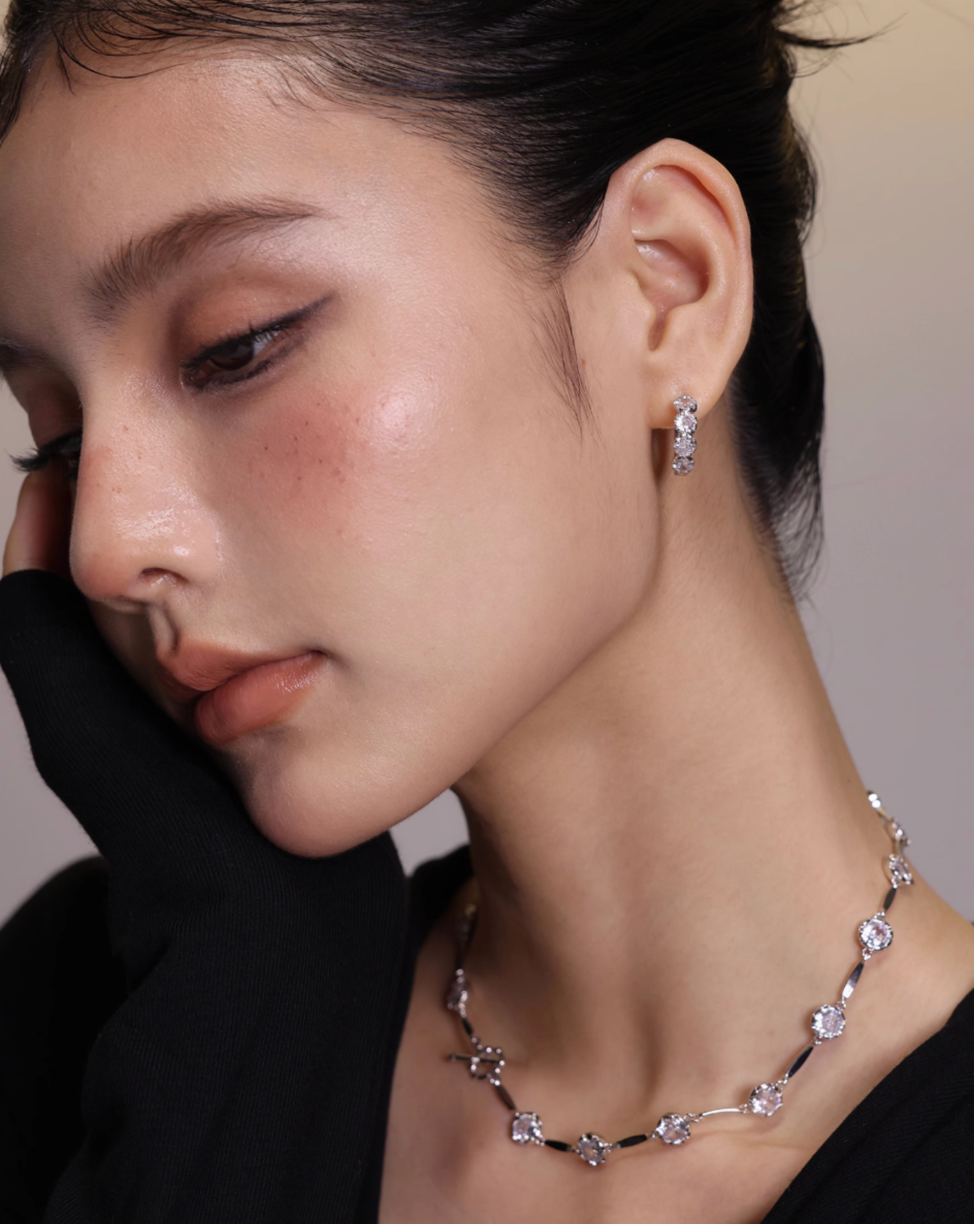 Round Zirconia Earrings