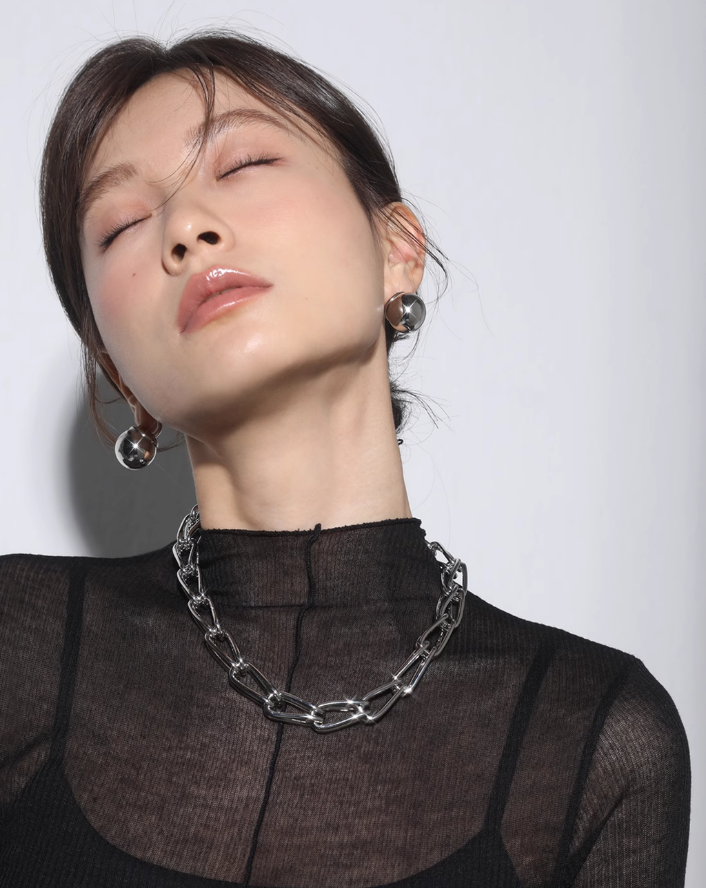 Classic One-Pearl Stud Earrings