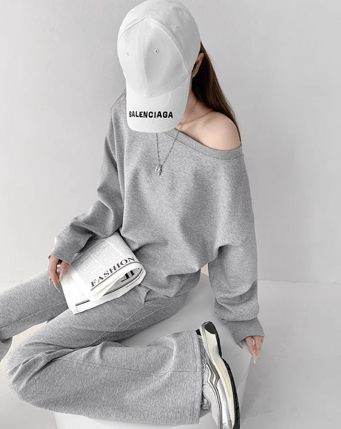 Off shoulder sweatshirt tops