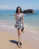 Green leaf one-piece swimwear